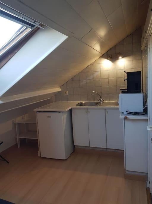 Petit Studio La Madeleine Nantes Buitenkant foto
